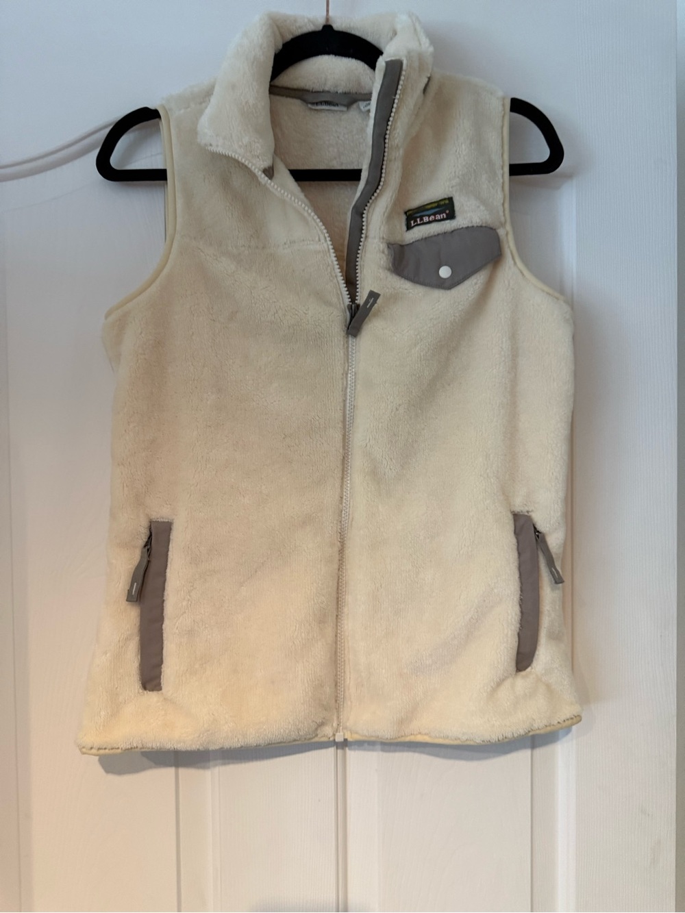 L.L. Bean Cream Fleece Vest with Gray Accents